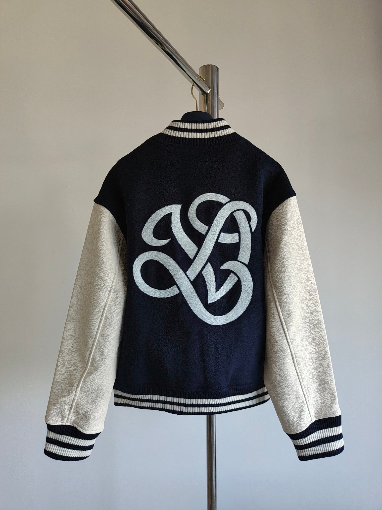Jaqueta Louis Vuitton Calfskin Varsity