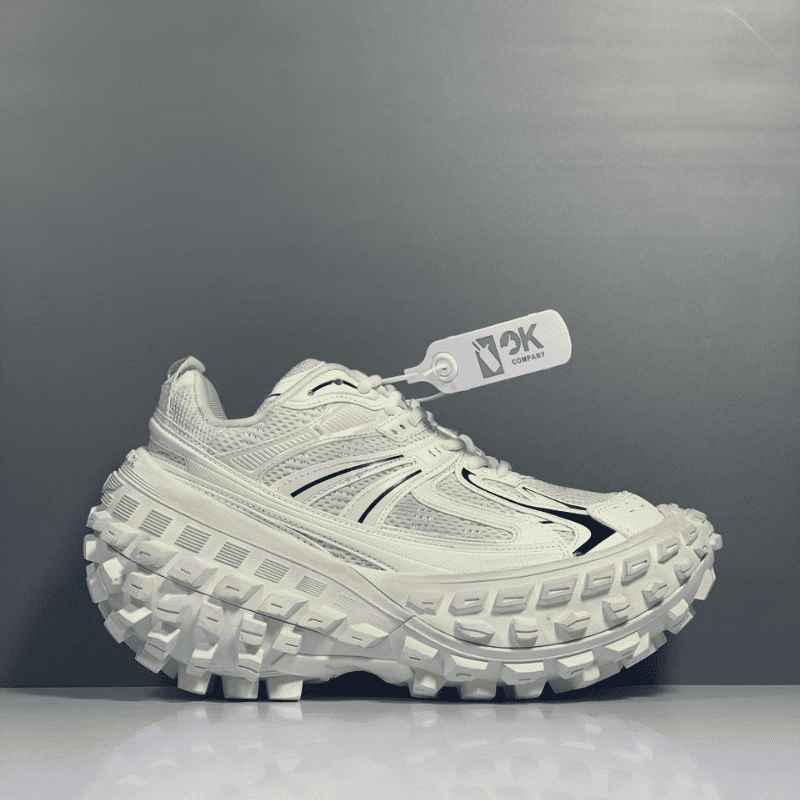 Balenciaga Bouncer Light Beige