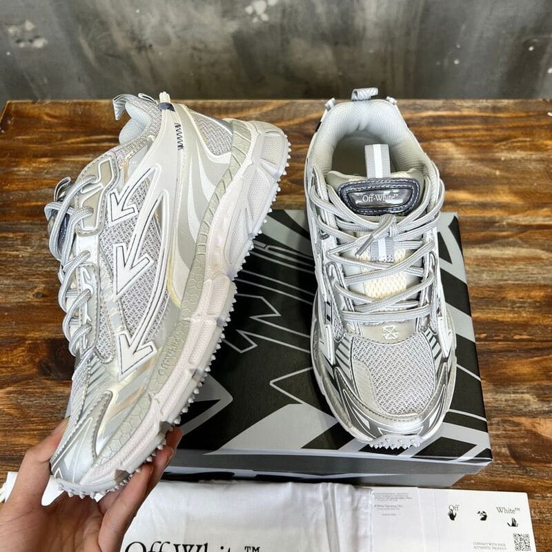 Off-White Be Right Back Grey Silver